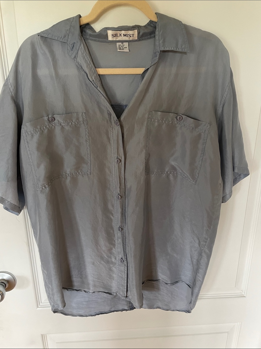Silk Short-Sleeve Button-Up Shirt in Light Gray